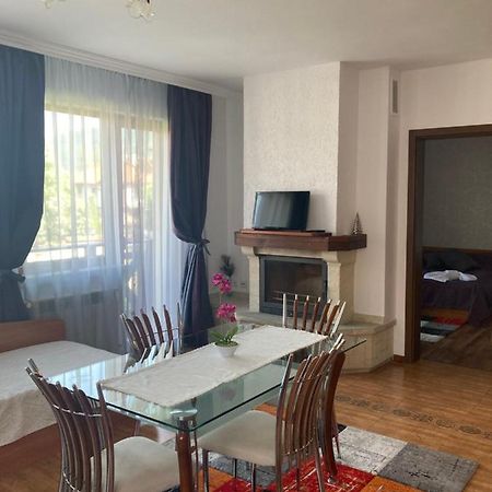 Gd Apartament Bansko Eksteriør bilde